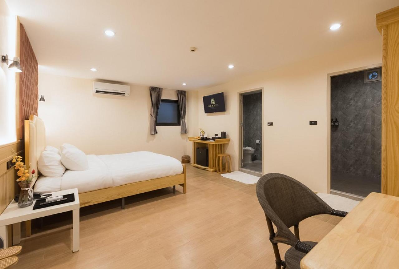 Heaven Boutique Hotel 방콕 외부 사진